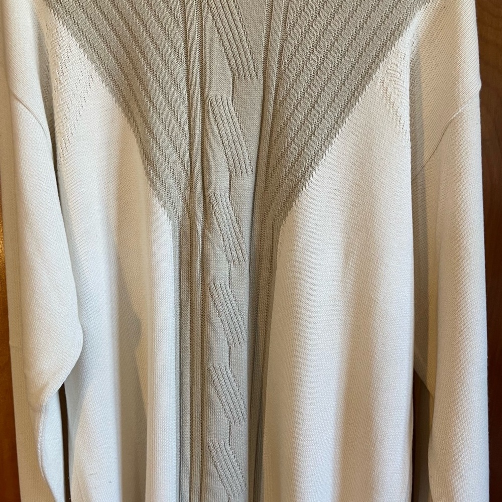 OGGI Large Mens sweater